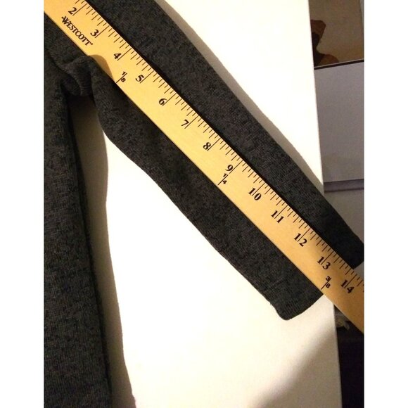 Jumping Beans Kids size  5T Gray Turtleneck Sweater 100% Polyester - Picture 6 of 8